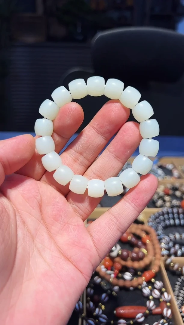 未镶嵌手串和田玉12+