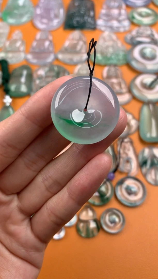 【闪购商品】翡翠颈饰未镶嵌27.6-6.1分单