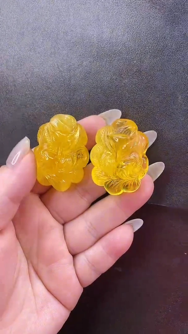 琥珀颈饰未镶嵌耳环