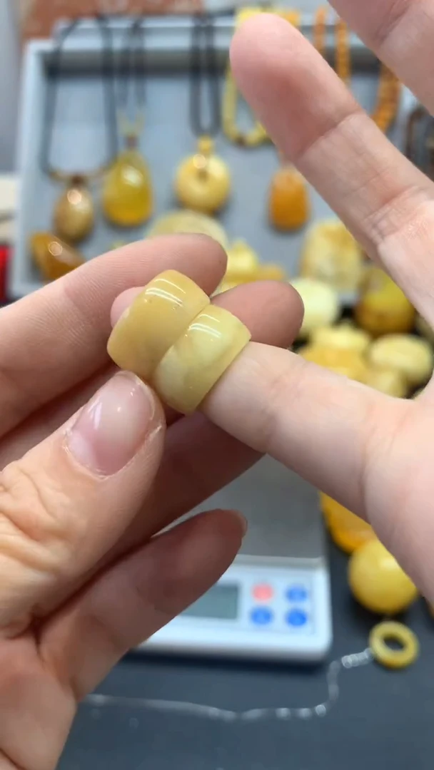 【闪购商品】琥珀珠宝奇石未镶嵌945多样性发其一