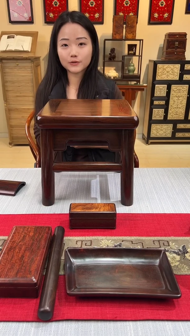 红酸枝木类成套家具富贵凳