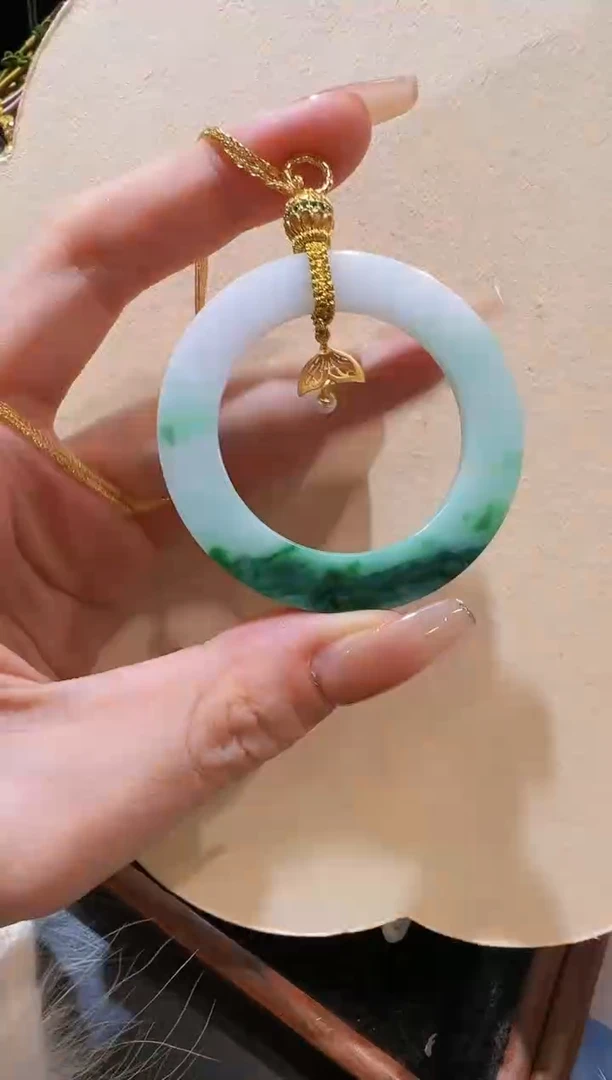 【闪购商品】翡翠颈饰未镶嵌国风