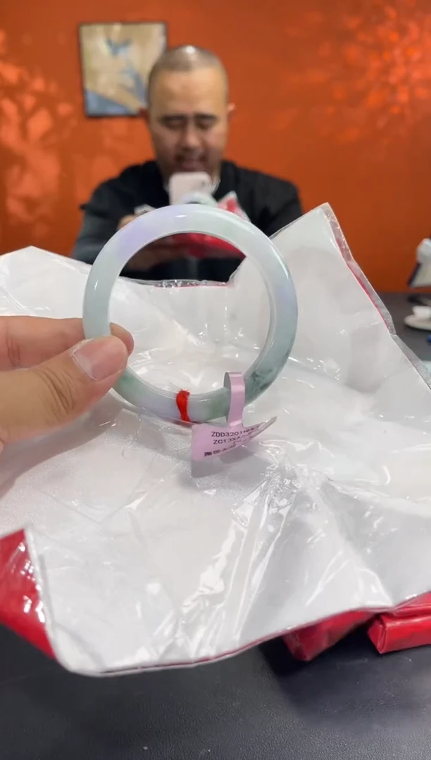 未镶嵌手镯翡翠14