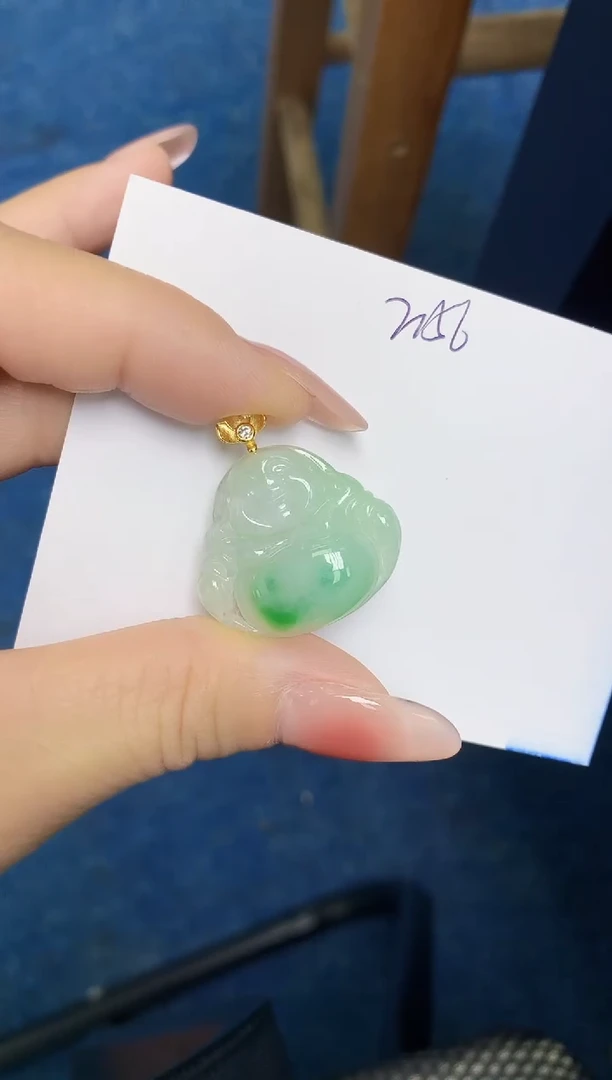 翡翠未镶嵌颈饰 天然缅甸翡翠A货