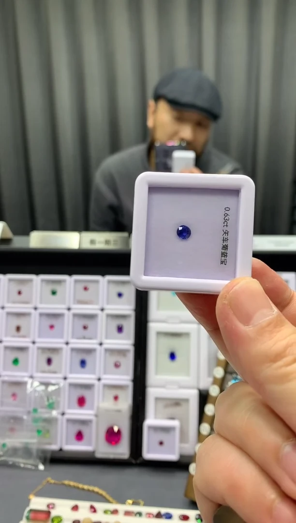 【闪购商品】蓝宝石裸石未镶嵌0.63ct 16