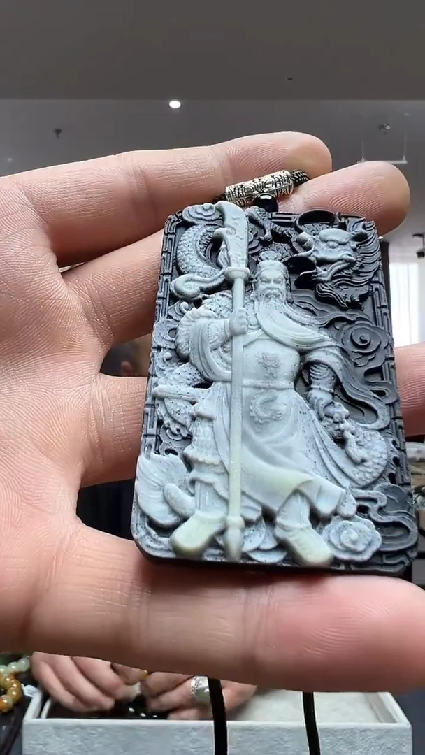 未镶嵌蛇纹石玉挂件关公-多样性发货其中发一