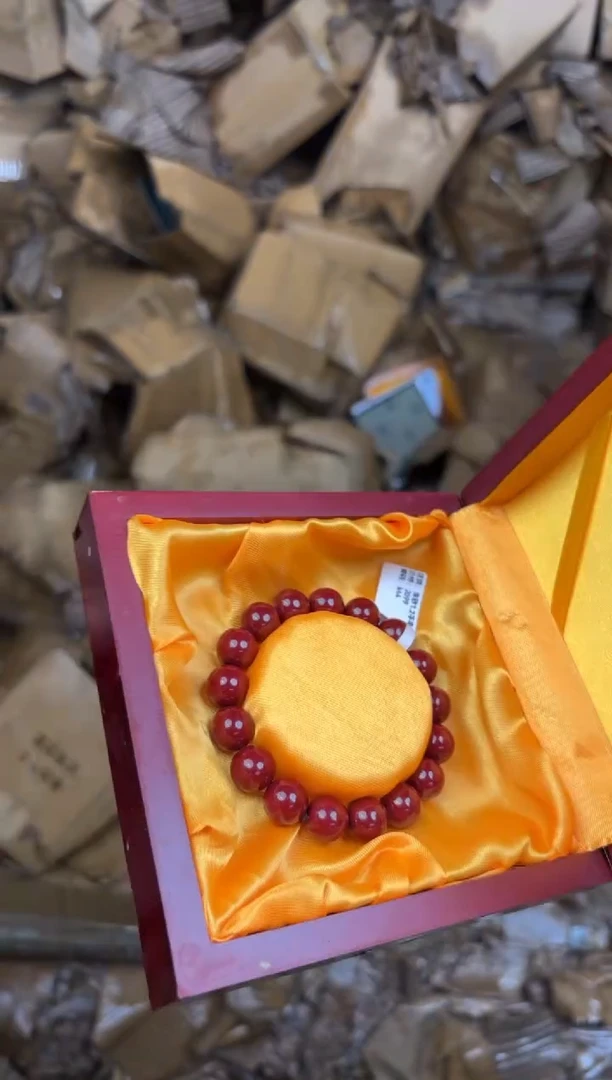 尚品精品手串《无礼盒》