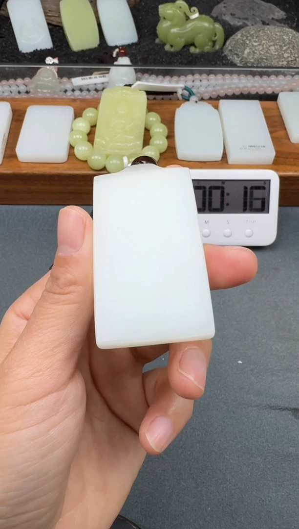 颈饰未镶嵌和田玉四*2