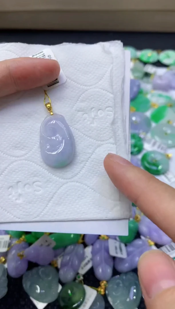 颈饰未镶嵌翡翠天然缅甸翡翠A货