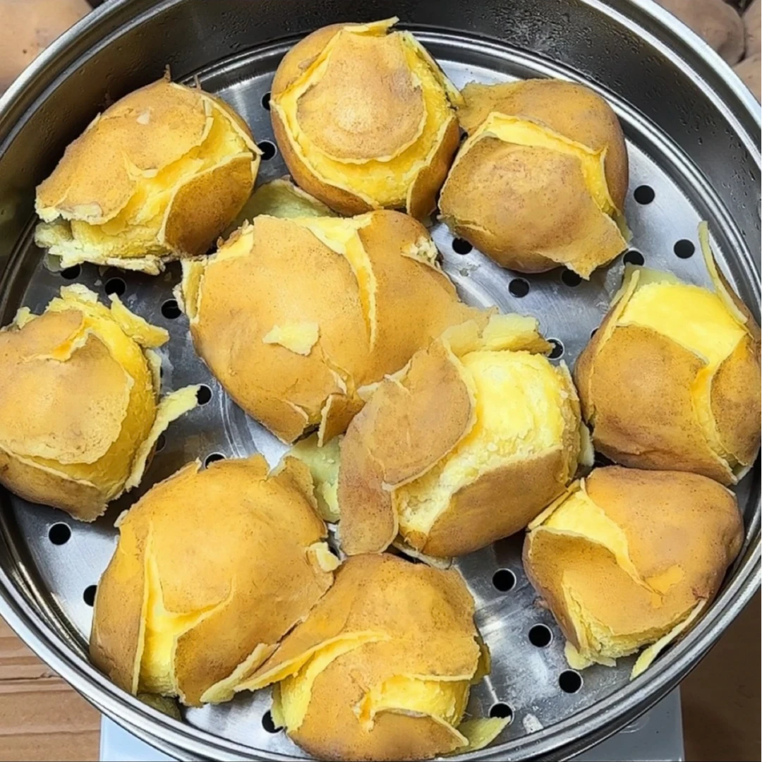 定西粗麻皮沙面黄皮黄心新鲜土豆炒菜炖汤必备