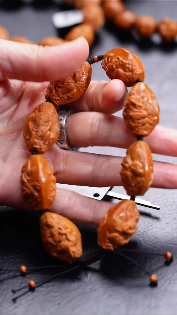 【闪购商品】橄榄核吊坠橄榄核