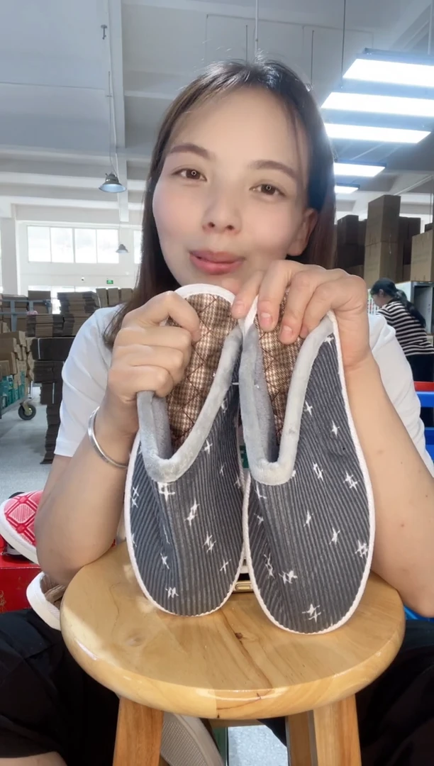 何航清仓款39码灰色星星棉拖29#
