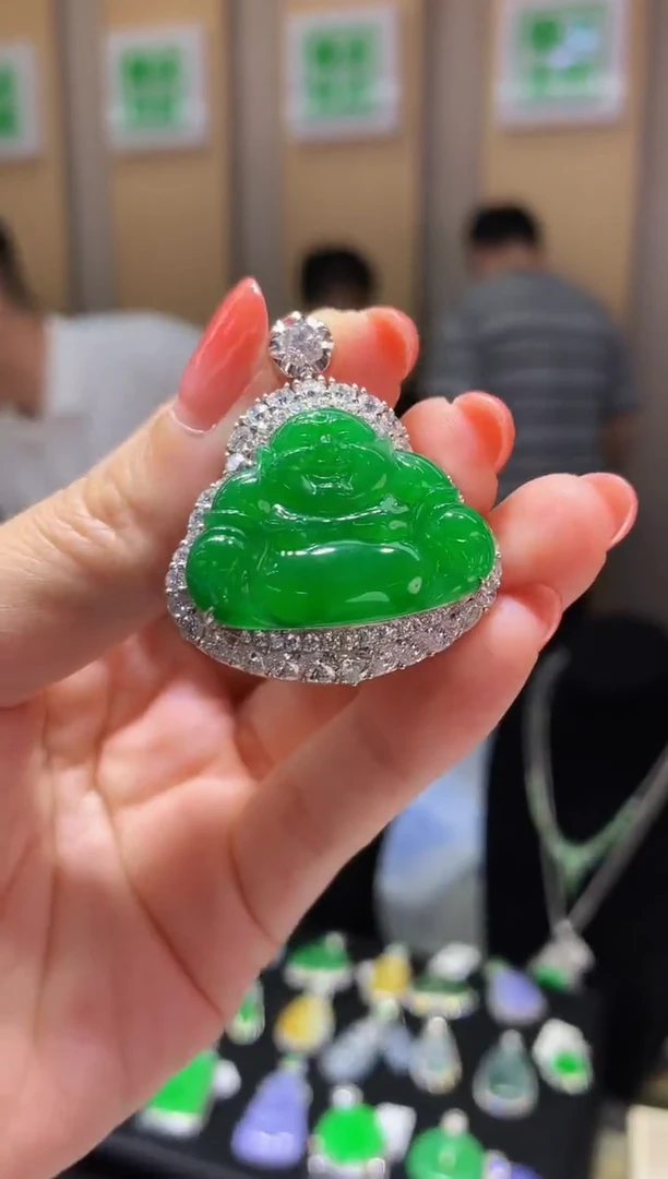 吊坠(不含链)18K金镶嵌翡翠278/多样性发一