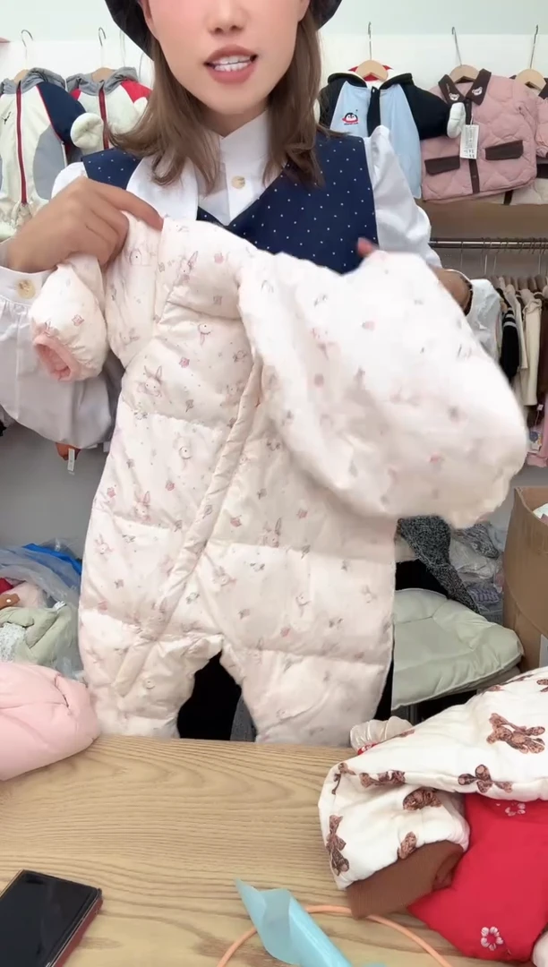 兔子连体0000000   73