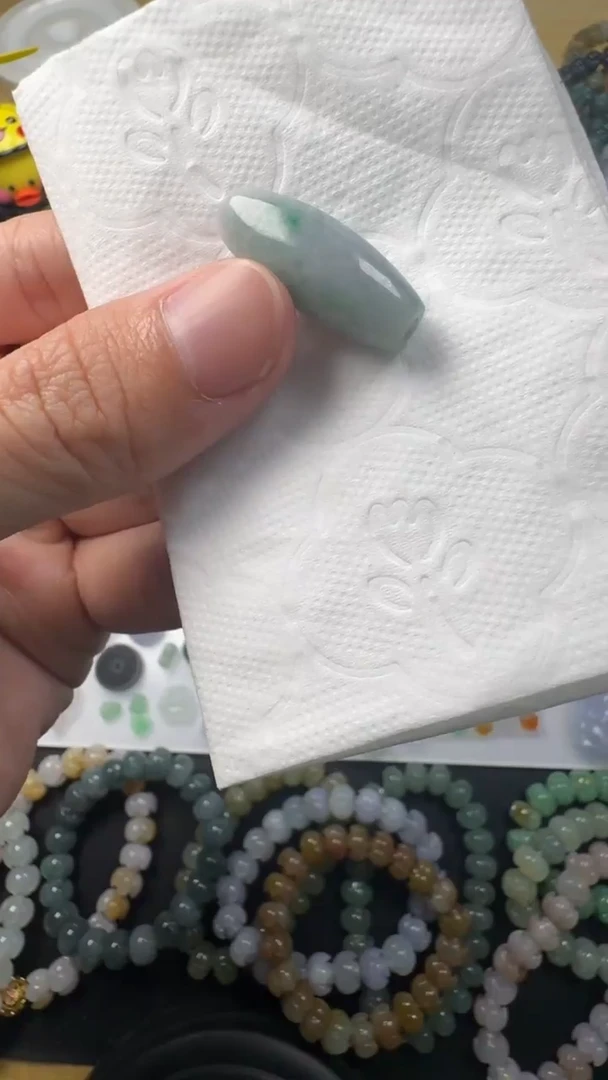 颈饰未镶嵌翡翠【闪购商品】 天然翡翠
