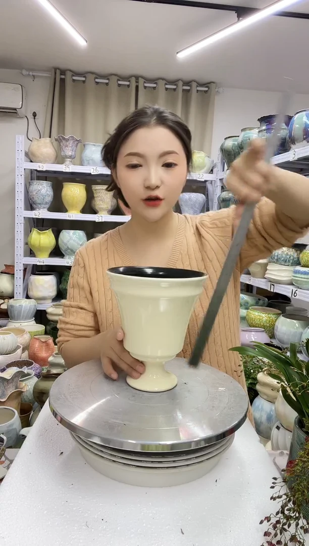 【12.18】花盆链接 高： 18 口：15