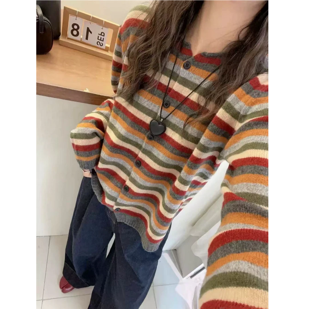 彩色条纹上衣女显瘦毛衣春秋宽松圆领套头针织衫A617