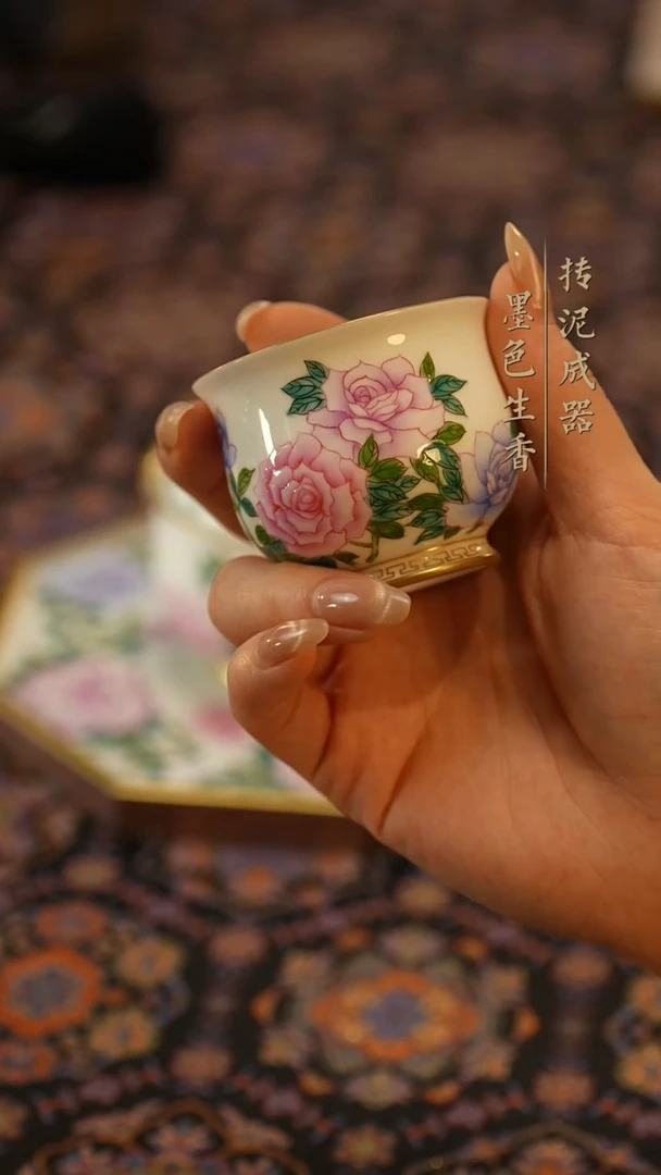 瓷片灵玺贡坊 牡丹