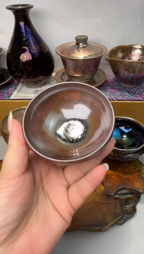 茶盏春申阁福利1只瑕品平口-落脚