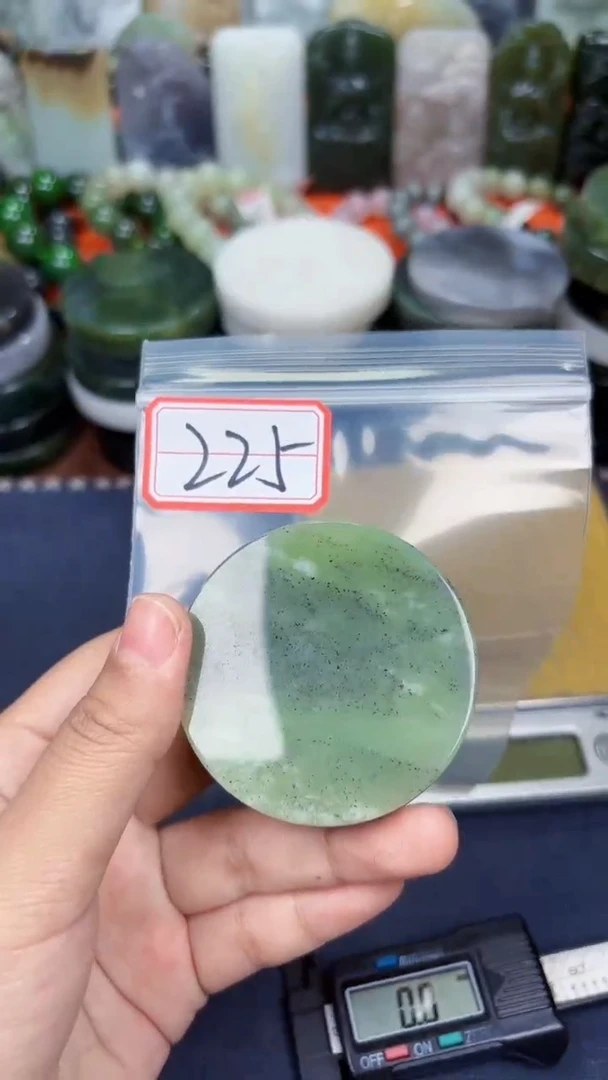 颈饰未镶嵌和田玉和田玉
