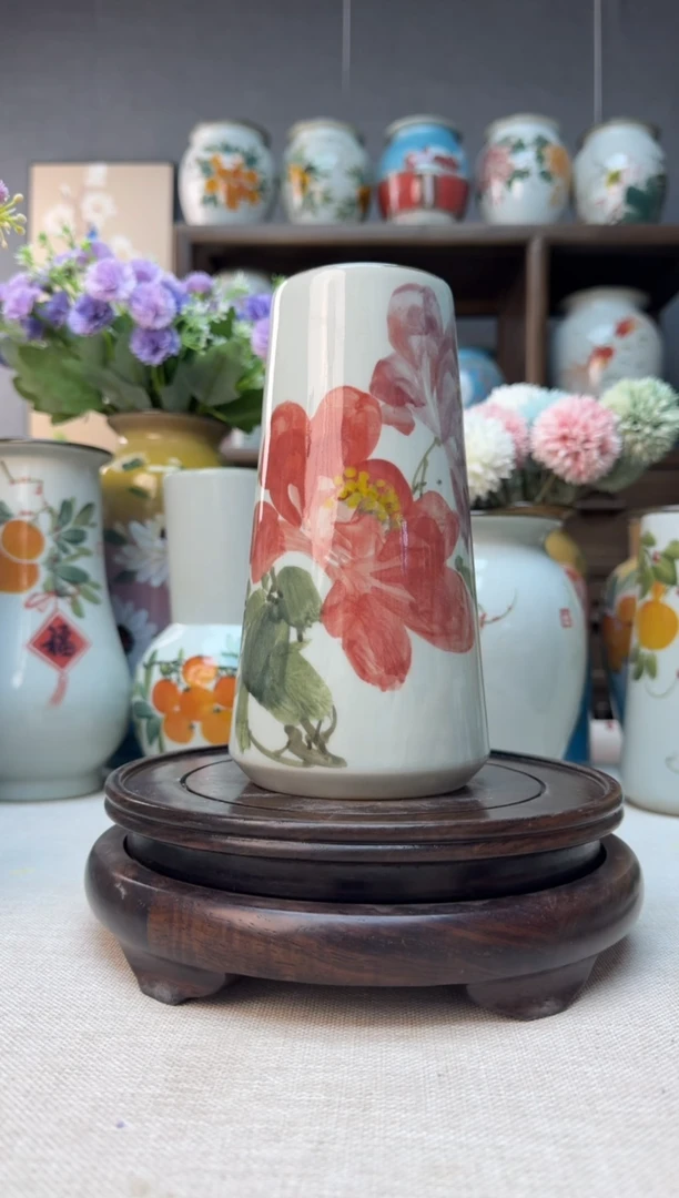 【闪购商品】瓶景德镇手绘陶瓷花瓶底部无孔高18口6左右