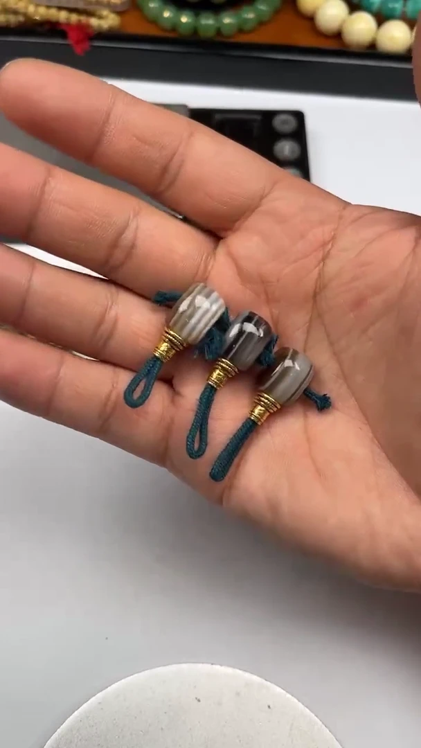 【闪购商品】玛瑙/玉髓三通未镶嵌多样性发货发其中一个