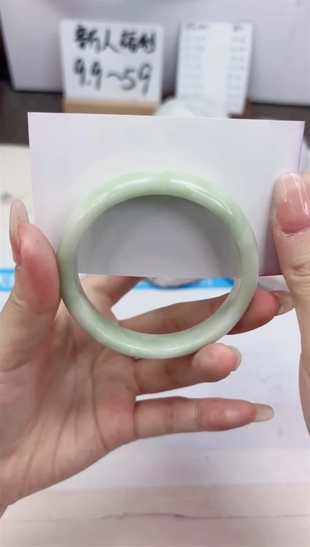 石英质玉手镯未镶嵌370-翠玉-圈口56