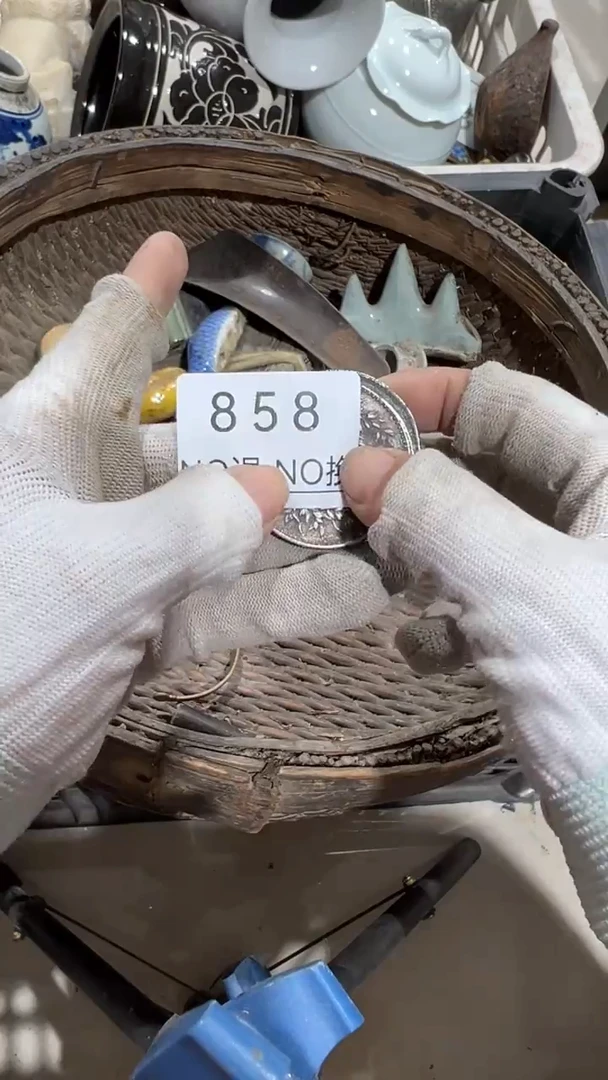 木质大**石工艺品1222858