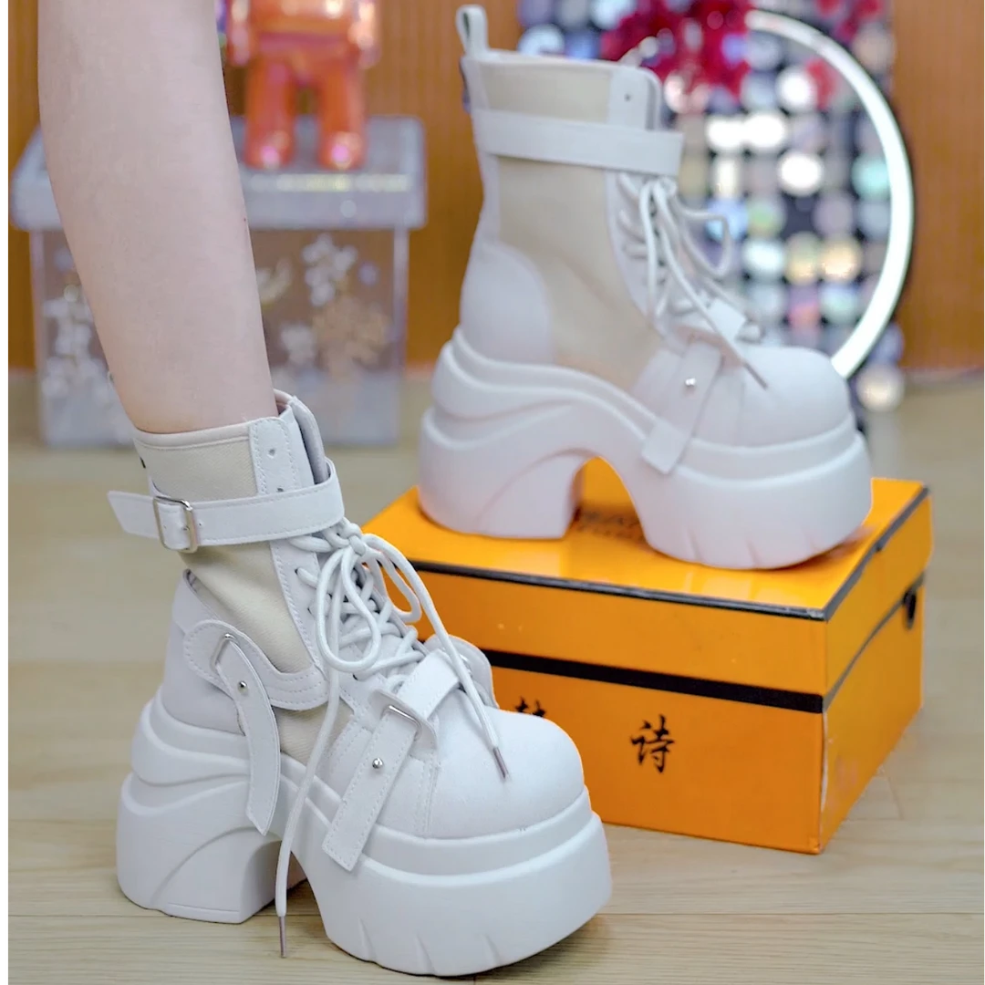 8cm百搭复古厚底增高马丁靴2025秋季款小个子厚底松糕休闲时装靴