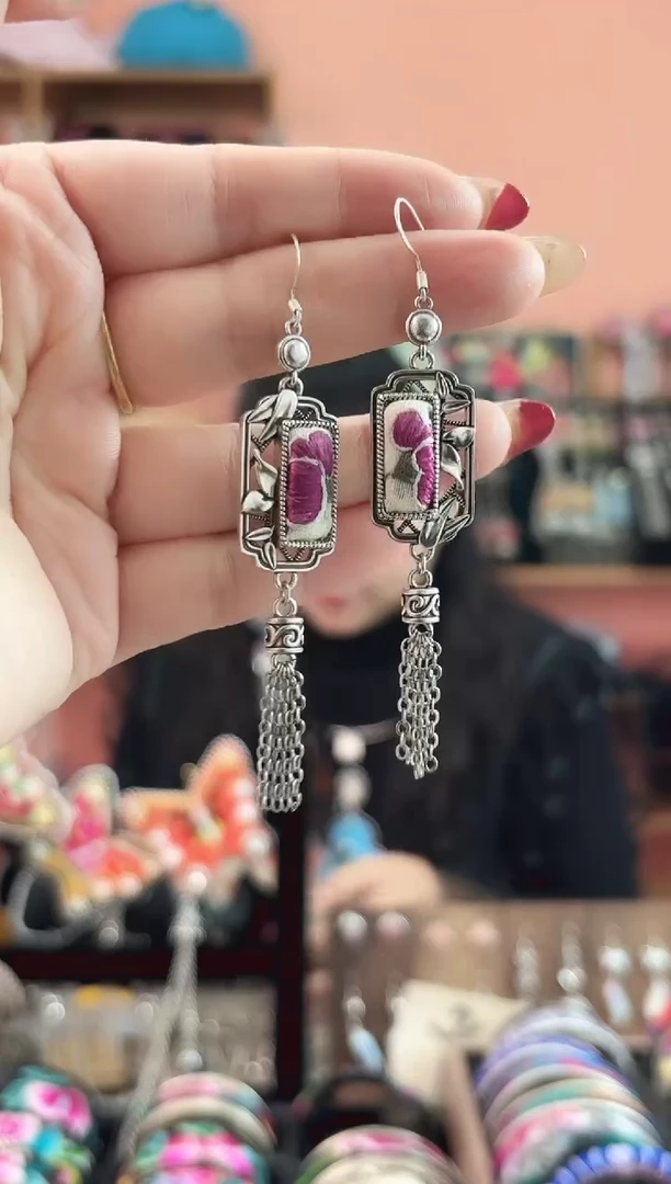 织绣艺枝独绣手工饰品249*