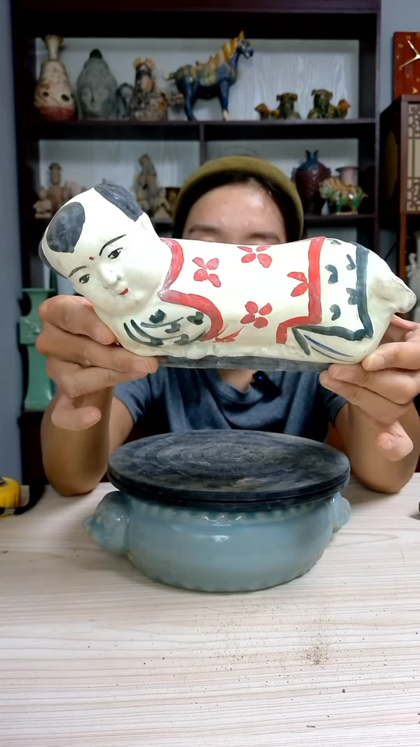 经典精美复古风格瓷器