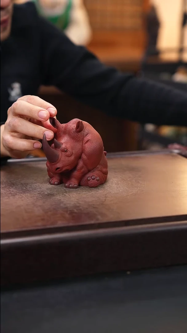 紫砂茶宠紫砂犀牛