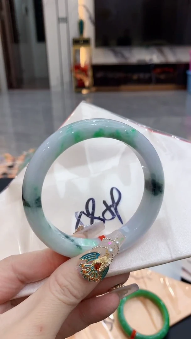 【闪购商品】翡翠手镯未镶嵌0934633915