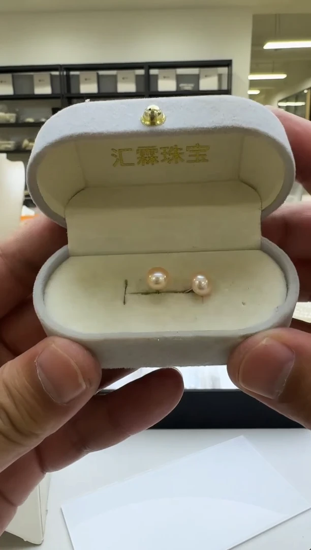 银S925镶嵌淡水珍珠耳钉8mm（中国红）