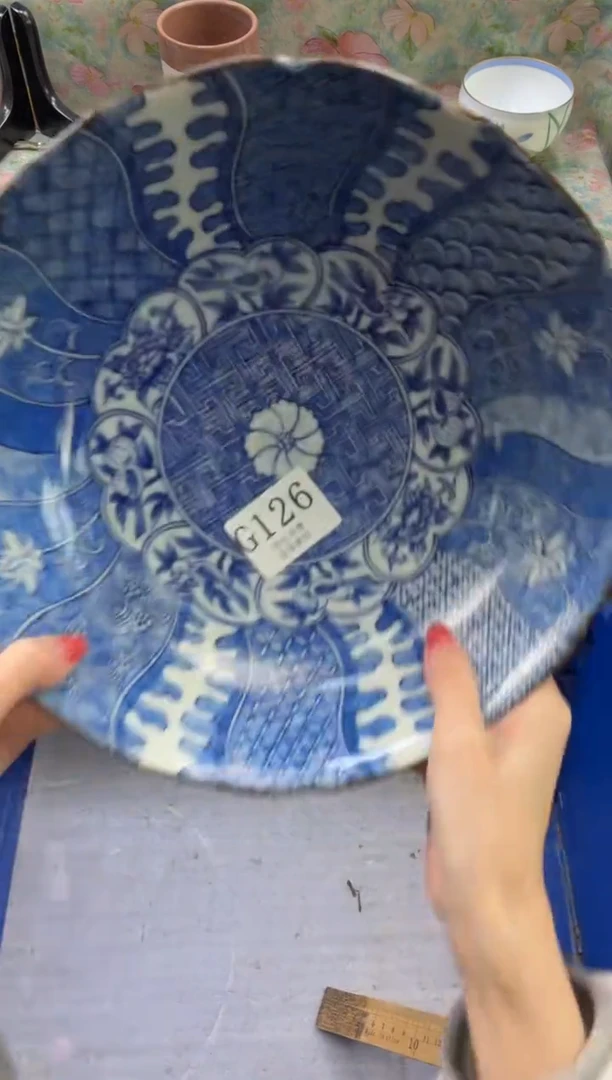 瓷片会**鱼       G126