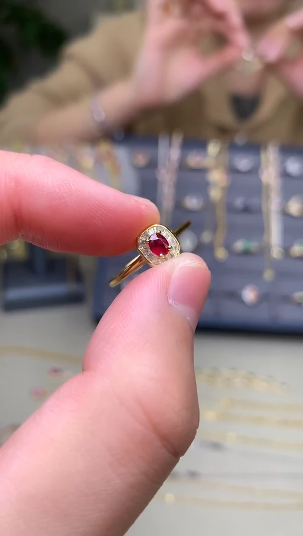 银S925镶嵌戒指红宝石戒指
