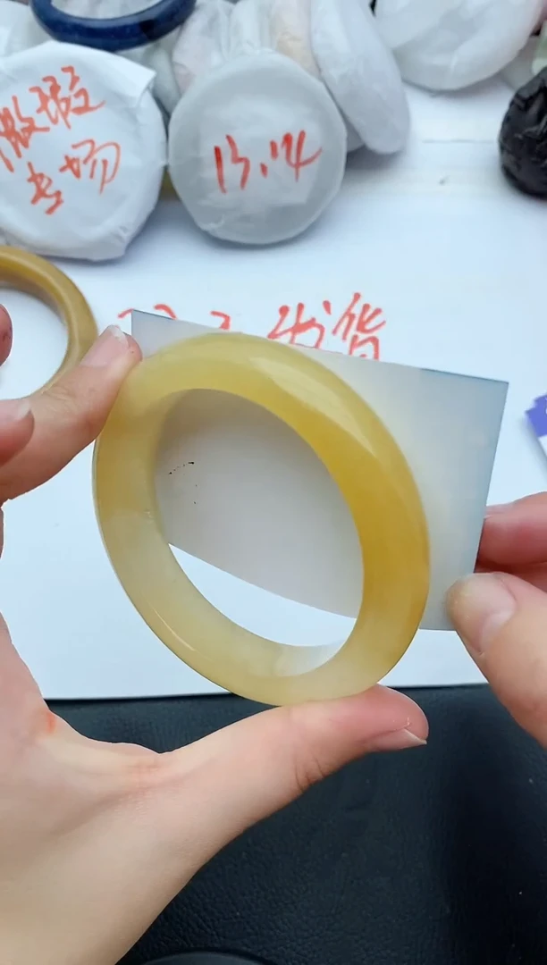 【闪购商品】石英质玉手镯未镶嵌D264+61/62