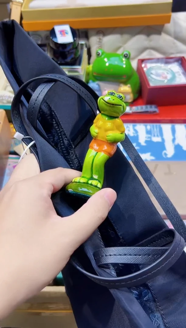 .全球寻宝高端瓷儿