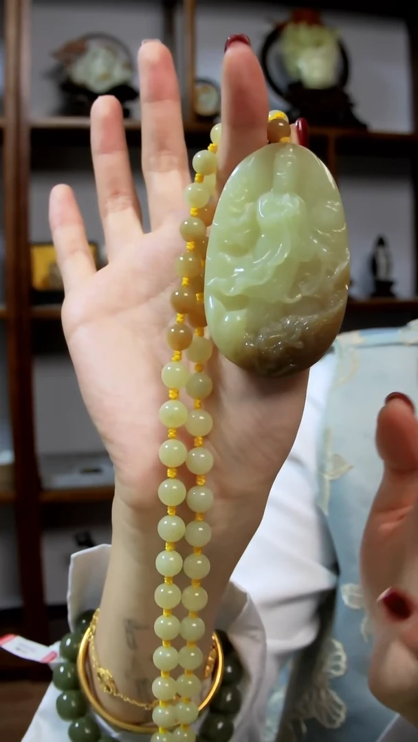 颈饰未镶嵌和田玉观音