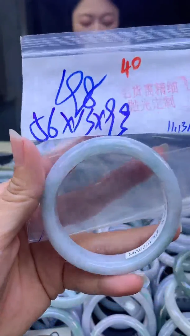 未镶嵌定制翡翠40毛货需精细抛光+多样性发1件+198元