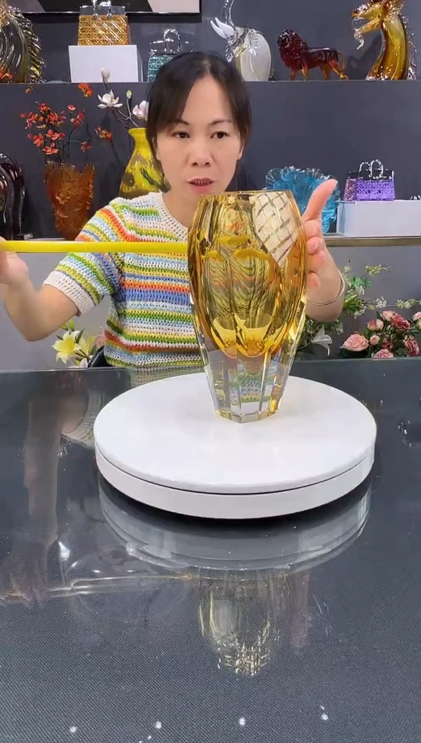 琉璃水晶琉璃花瓶1个