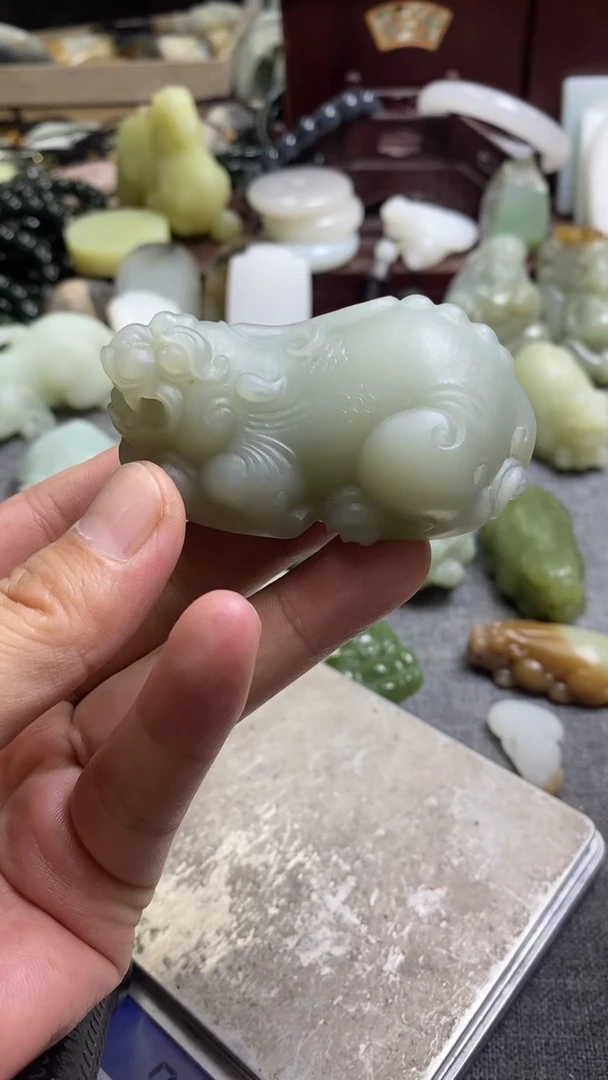 定制和田玉毛货抛光