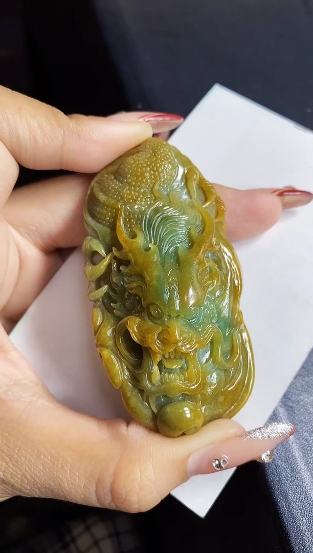 翡翠未镶嵌颈饰翡翠A货