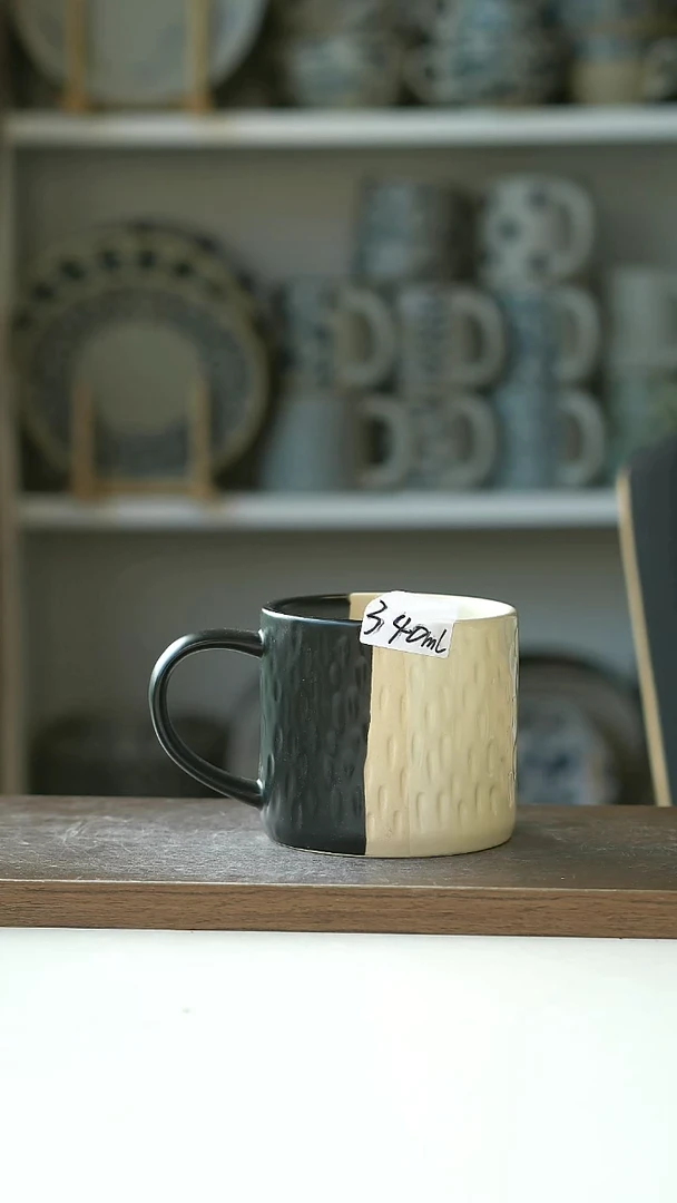 微瑕手作粗陶米拼黑马克杯340@4-2@