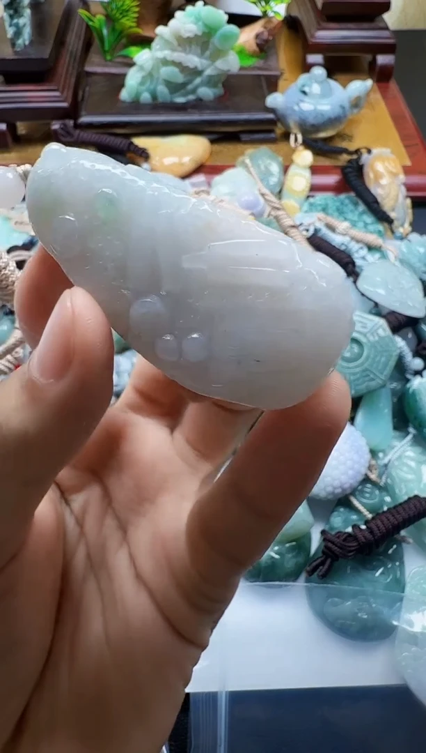吊坠(不含链)未镶嵌翡翠1