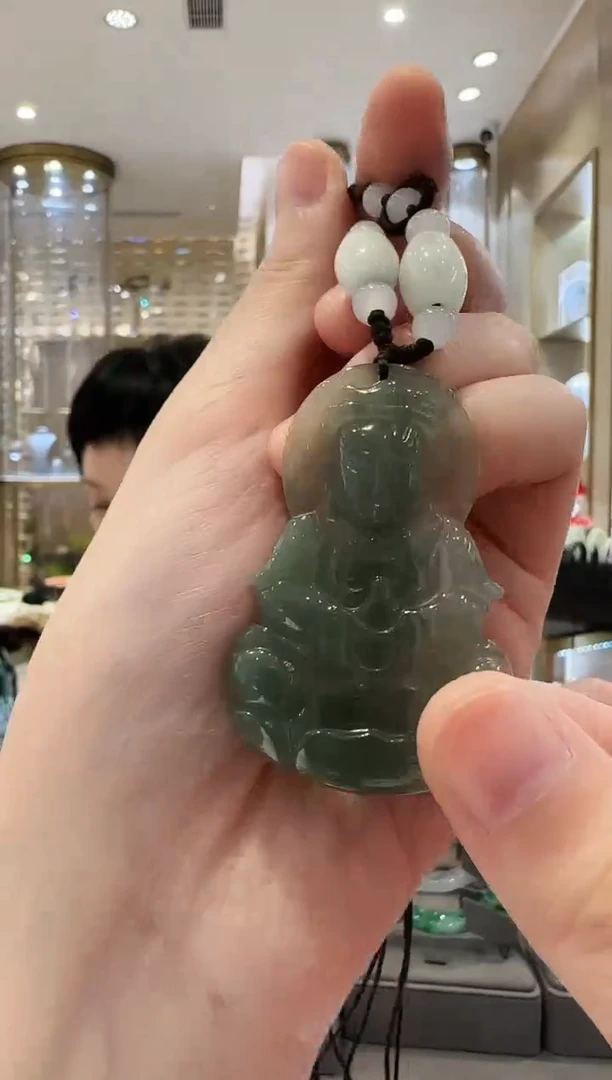 翡翠未镶嵌颈饰120