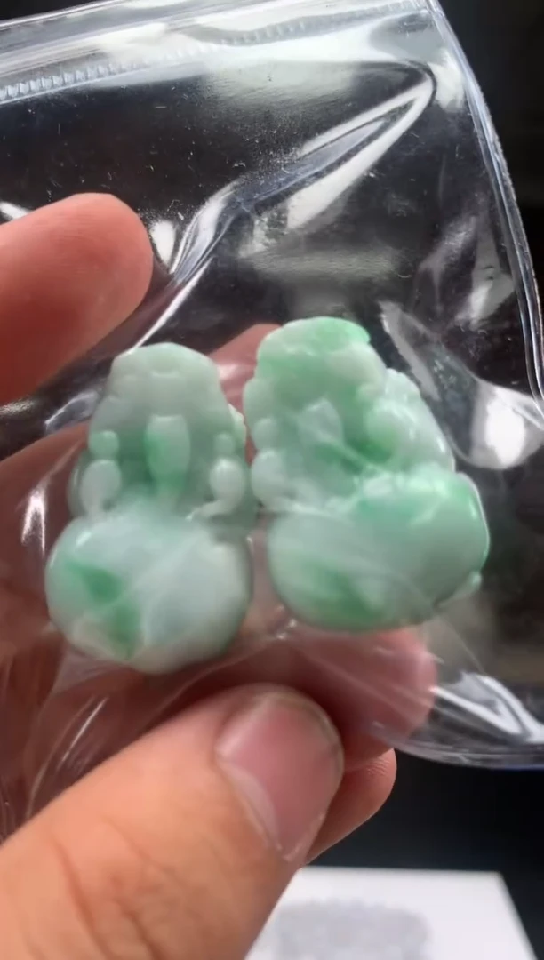 未镶嵌定制翡翠          *251
