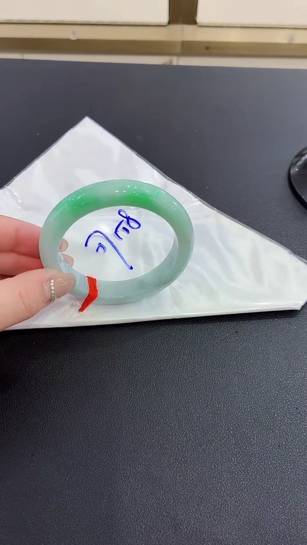 未镶嵌手镯翡翠翡翠手镯5758