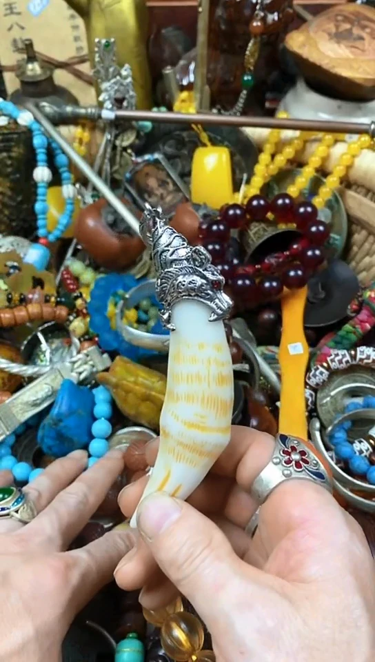 老店文玩杂项手把件