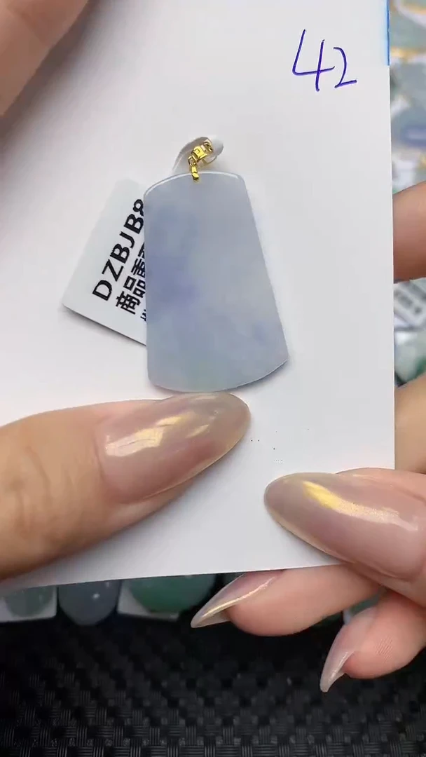 【闪购商品】翡翠颈饰18K金镶嵌天然翡翠A货